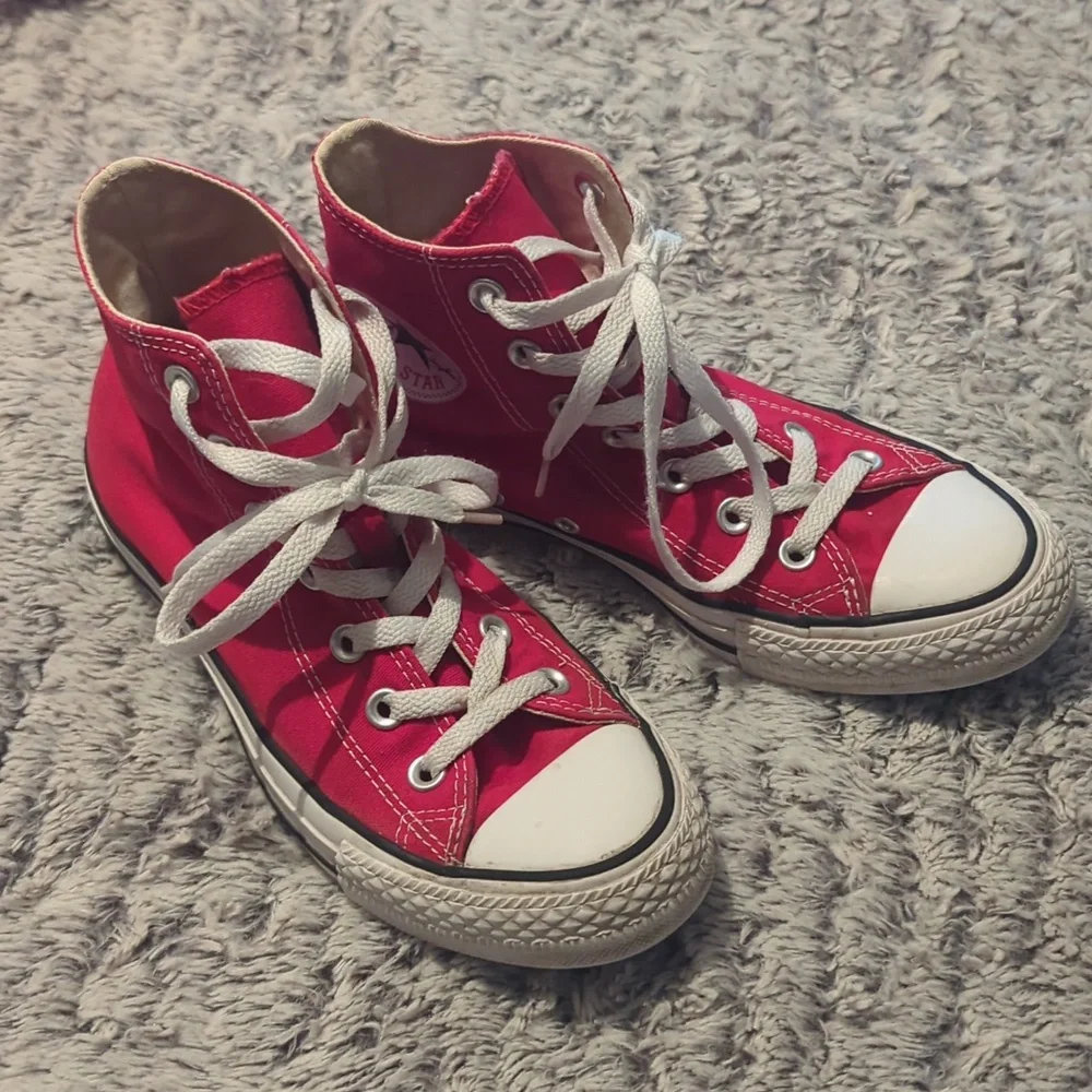 Converse Chuck‎ Taylor All-Star 70 Hi Enamel Red women's 7.5 men 5.5